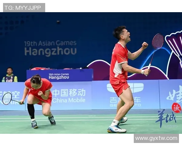 重庆羽毛球队在亚运会中的团队协作展现出色共同拼搏铸就辉煌